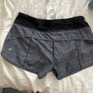 Lululemon speed shorts sz 2
